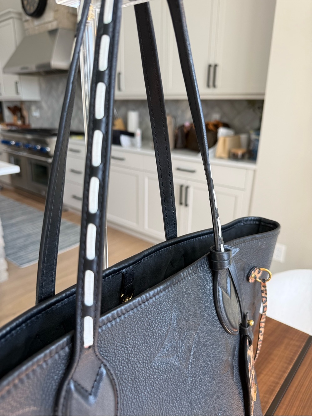 Louis Vuitton Wild at Heart Neverfull MM Black Monogram Tote - Picture 16 of 16